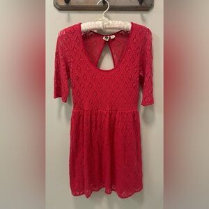 Roxy dusty red lace dress, open back, 3/4 sleeve, size M, some rips in lace